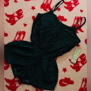 💙 New 💙 Dark Blue Jean Sleeveless Romper Size Small 💙